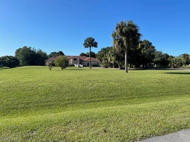 220 20th AVE NE NAPLES, FL 34120