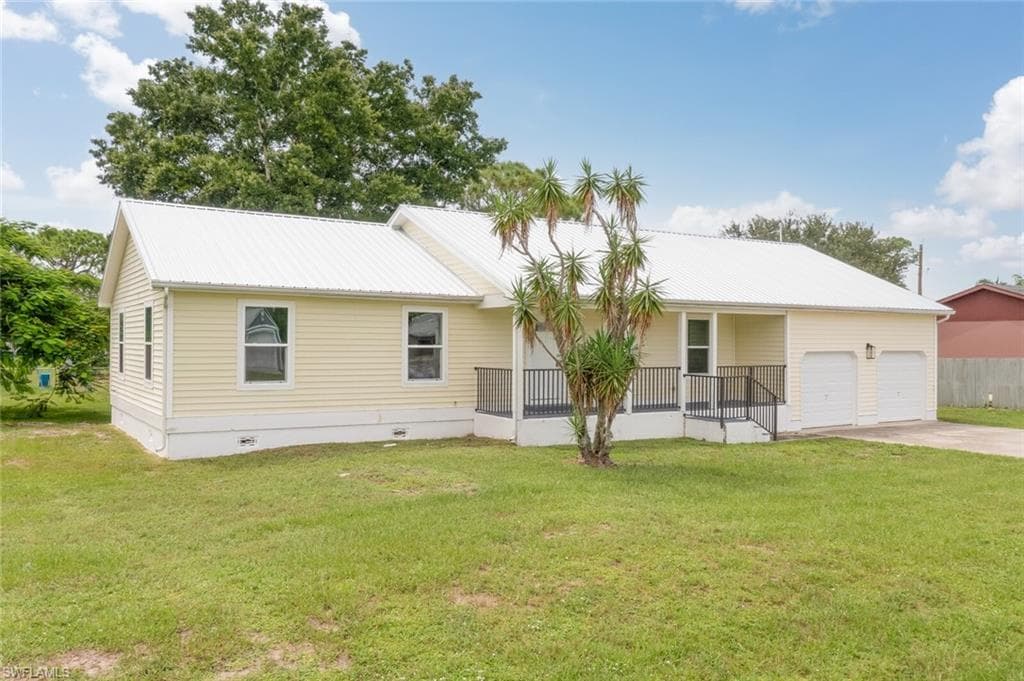 18210 Linden RD FORT MYERS, FL 33967