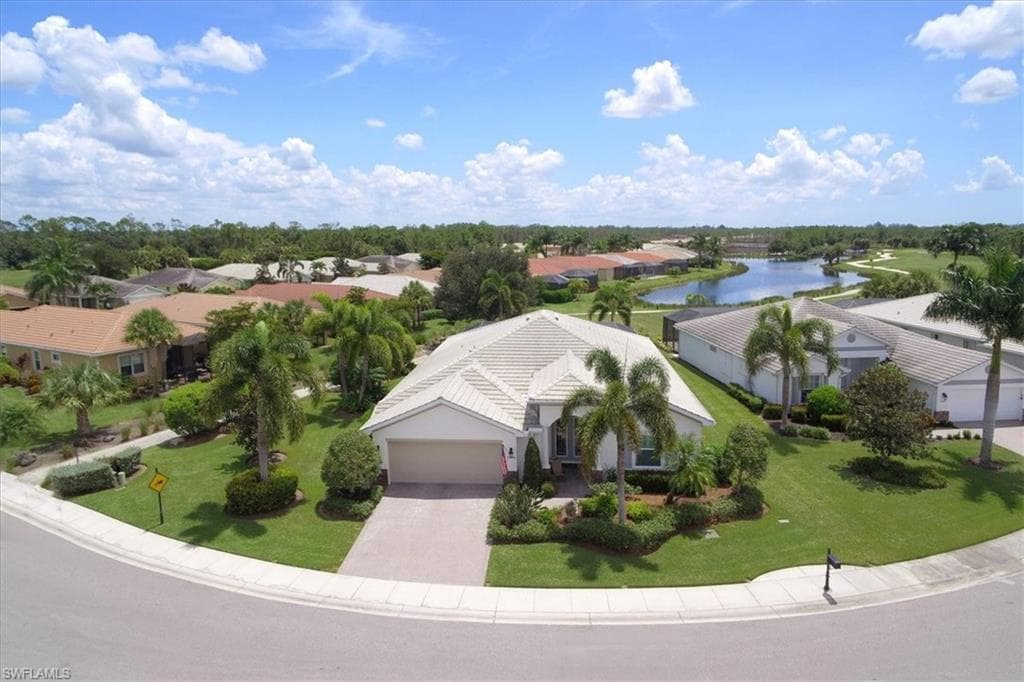 20844 Castle Pines CT NORTH FORT MYERS, FL 33917