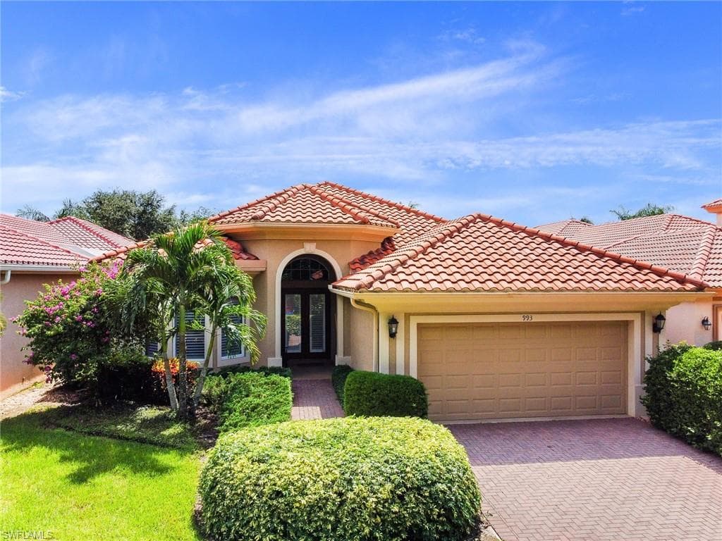 993 Tierra Lago WAY NAPLES, FL 34119