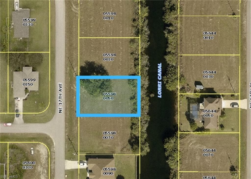 3621 NE 17th AVE CAPE CORAL, FL 33909