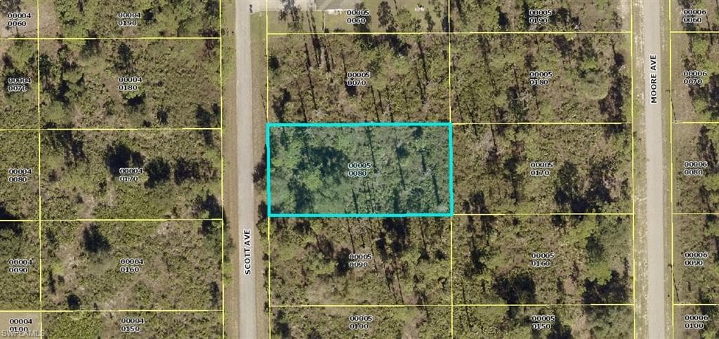 808 Scott AVE LEHIGH ACRES, FL 33972