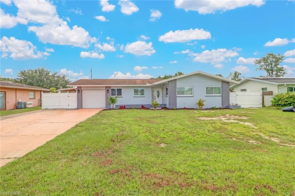 2301 41st TER SW NAPLES, FL 34116