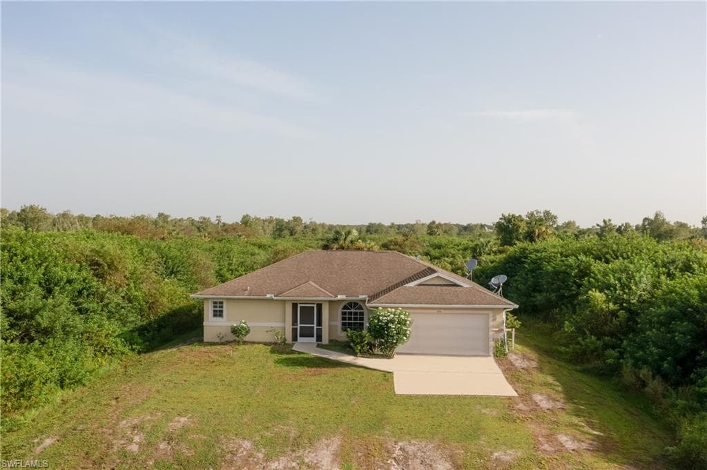 755 41st AVE NW NAPLES, FL 34120