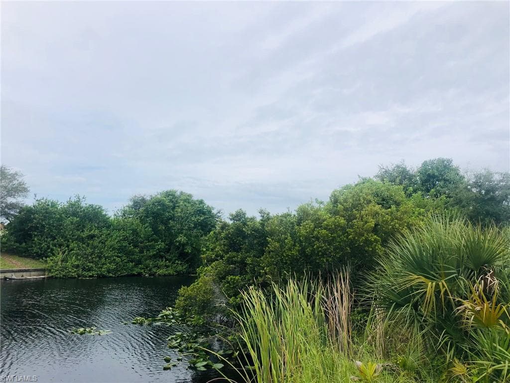2010 NW 6th TER CAPE CORAL, FL 33993