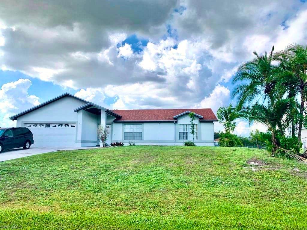 1124 Gretchen AVE S LEHIGH ACRES, FL 33973