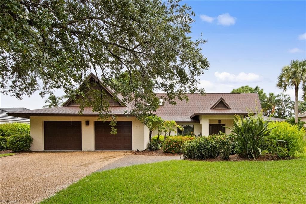 520 Bald Eagle DR 18 NAPLES, FL 34105