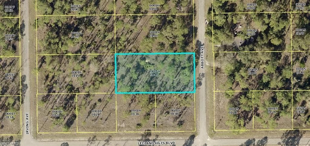 103 Abbott AVE LEHIGH ACRES, FL 33936