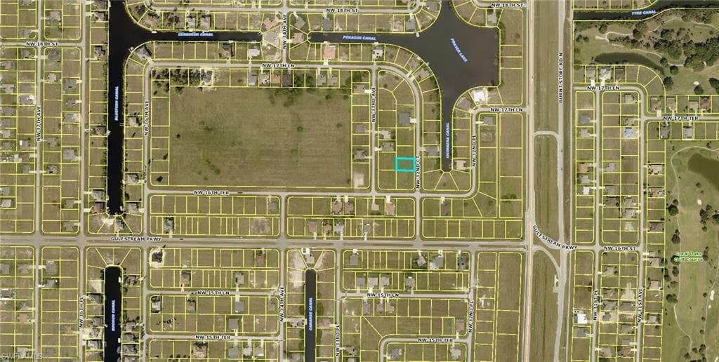 1620 NW 32nd CT CAPE CORAL, FL 33993