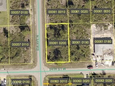 2718 54th ST W LEHIGH ACRES, FL 33971