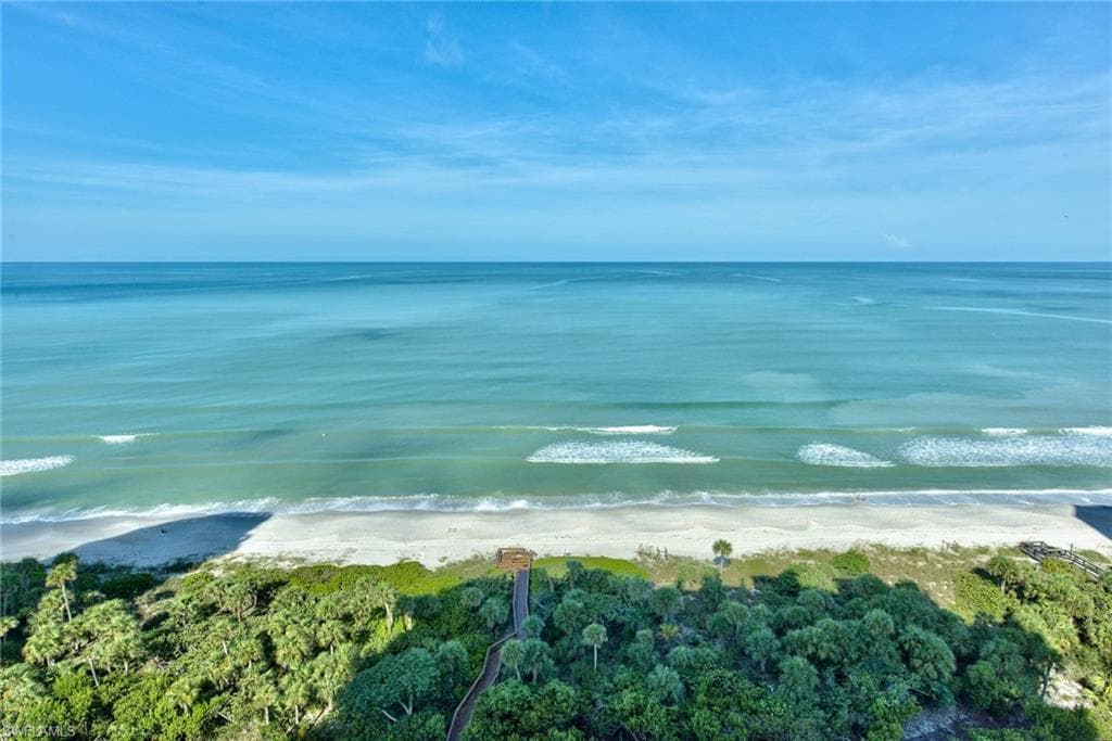 8473 Bay Colony DR 1603 NAPLES, FL 34108