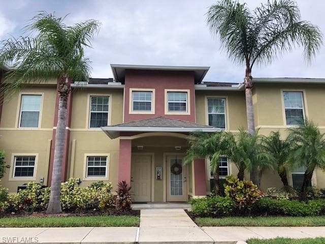 9068 Gervais CIR 207 NAPLES, FL 34120