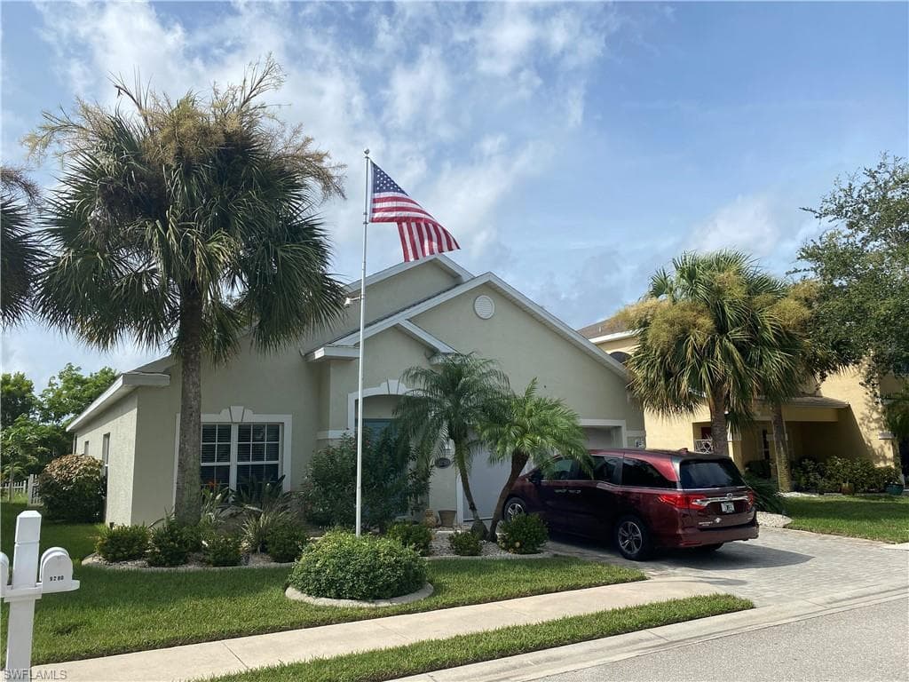 9280 Gladiolus Preserve CIR FORT MYERS, FL 33908