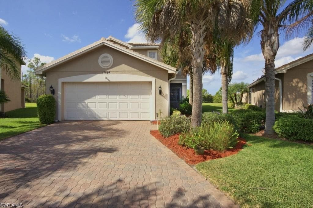 11064 Yellow Poplar DR FORT MYERS, FL 33913