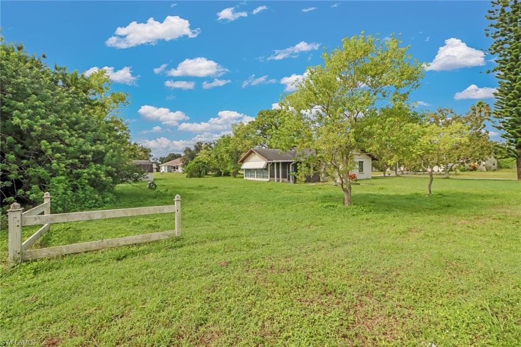 702 Jack AVE N LEHIGH ACRES, FL 33971