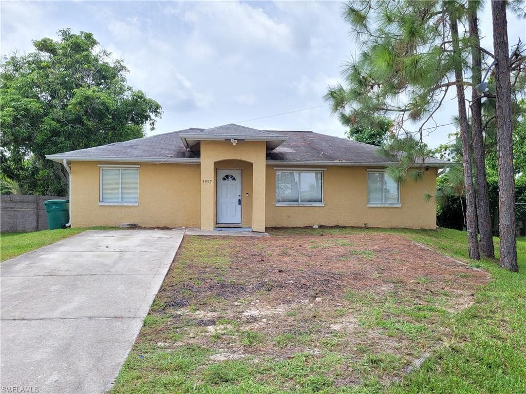 5357 Texas AVE NAPLES, FL 34113