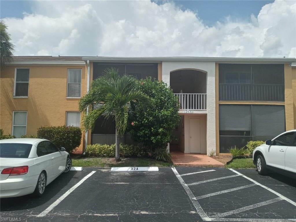 12632 Kenwood LN D FORT MYERS, FL 33907
