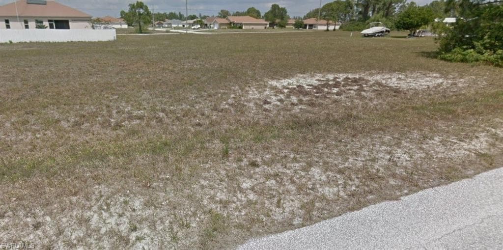 2203-2207 NW 10th TER CAPE CORAL, FL 33993