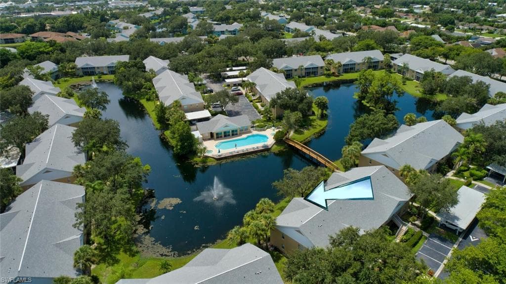 174 Pebble Shores DR 101 NAPLES, FL 34110