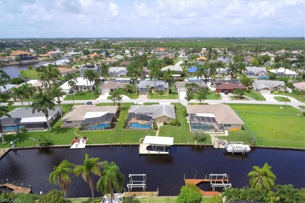 2244 SE 27th ST CAPE CORAL, FL 33904