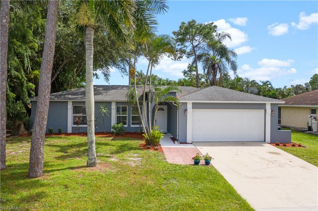 9036 Caloosa RD FORT MYERS, FL 33967