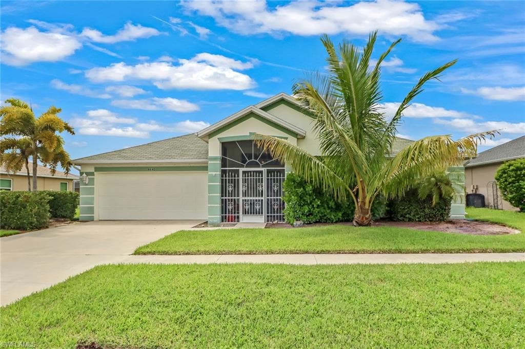 4640 Varsity CIR LEHIGH ACRES, FL 33971