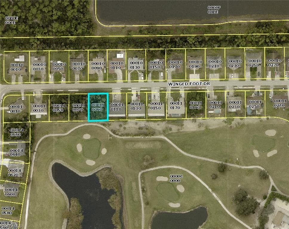 7570/7572 Winged Foot DR FORT MYERS, FL 33967