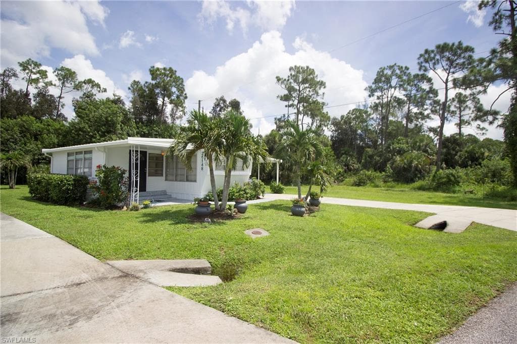 26148 Atlantic AVE BONITA SPRINGS, FL 34135