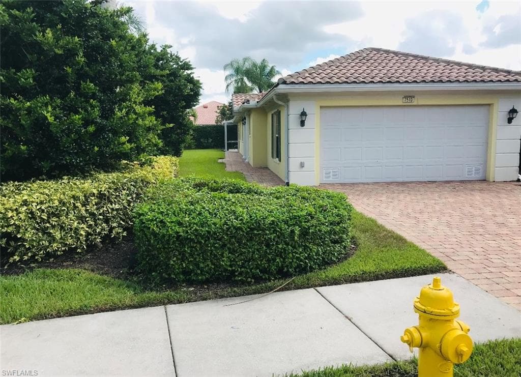 7540 Firenze LN NAPLES, FL 34114