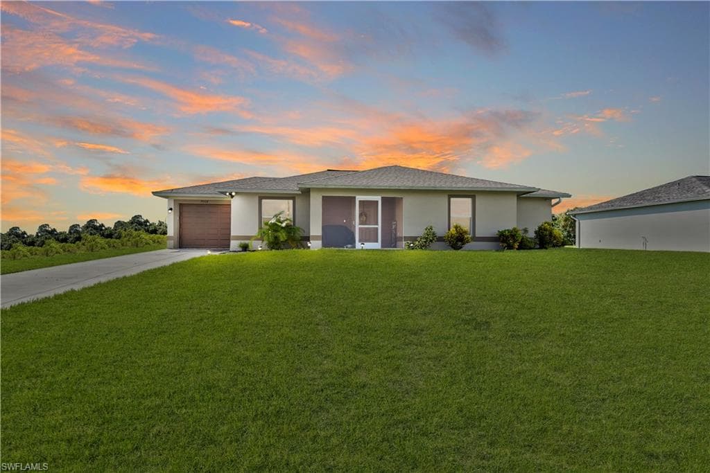 7008 Calder CIR LABELLE, FL 33935