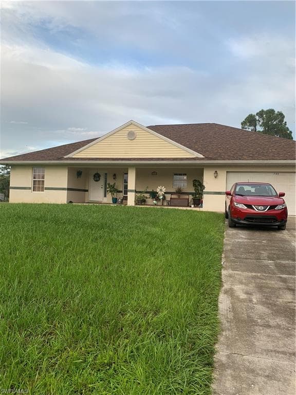 722 Sheldon AVE LEHIGH ACRES, FL 33936