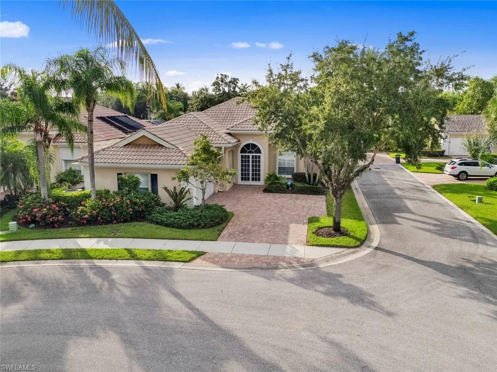15421 Puffin DR BONITA SPRINGS, FL 34135