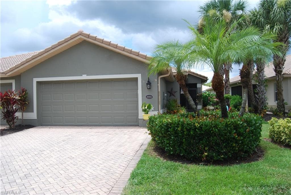 20054 Serre DR ESTERO, FL 33928