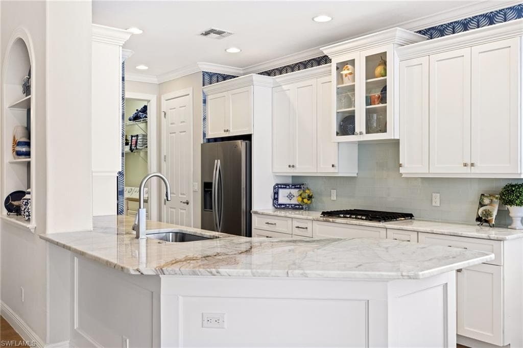 12690 Aviano DR NAPLES, FL 34105