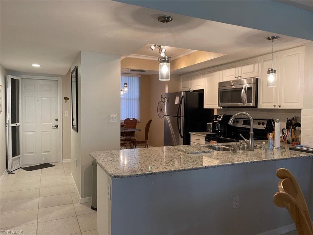 285 Naples Cove DR 1103 NAPLES, FL 34110