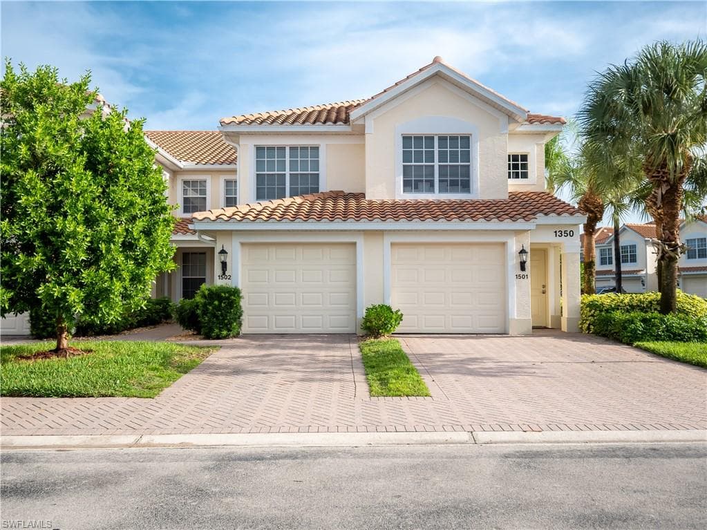 1350 Henley ST 1502 NAPLES, FL 34105