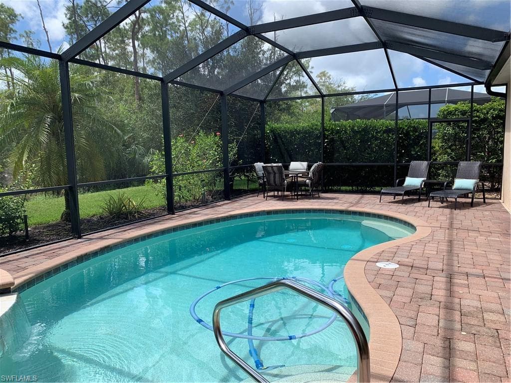 10452 Yorkstone DR BONITA SPRINGS, FL 34135