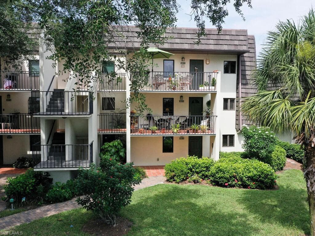 1633 Spoonbill LN 1633-C NAPLES, FL 34105