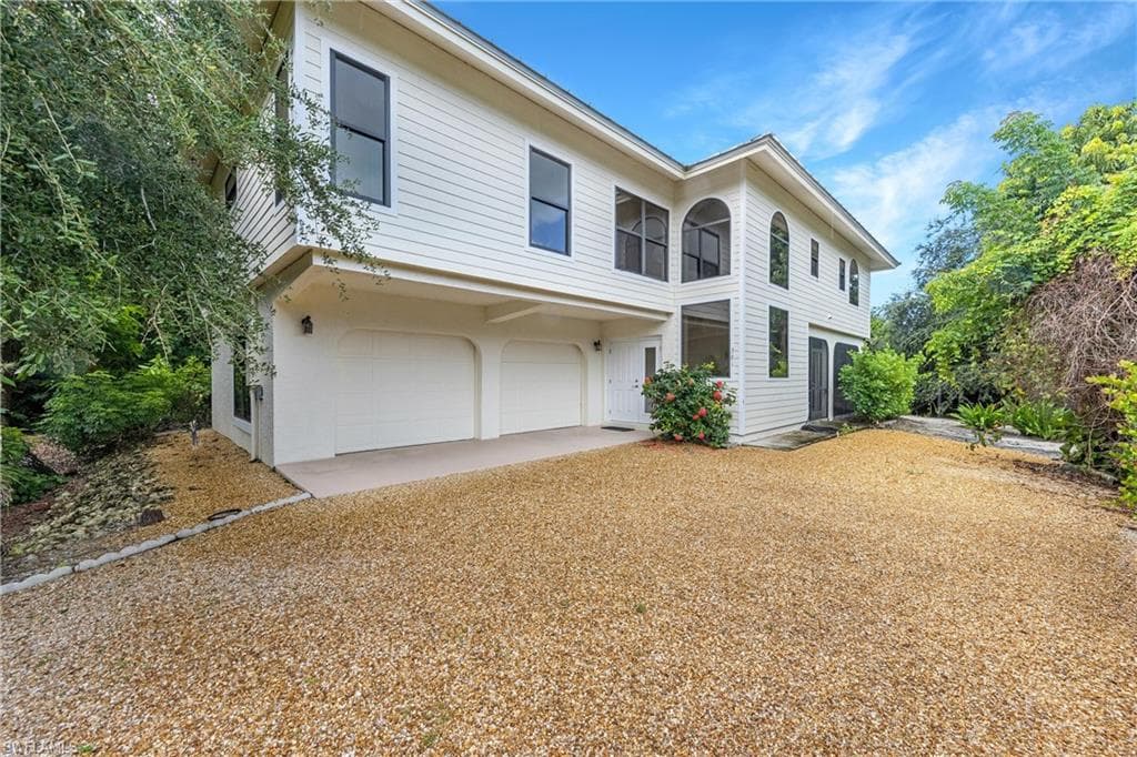 381 Wild Coffee LN MARCO ISLAND, FL 34145