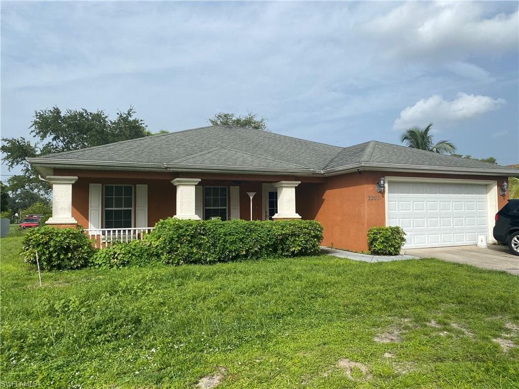2203 NE 19th PL CAPE CORAL, FL 33909