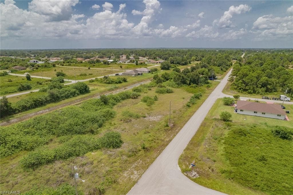 838 Chemstrand ST E LEHIGH ACRES, FL 33974