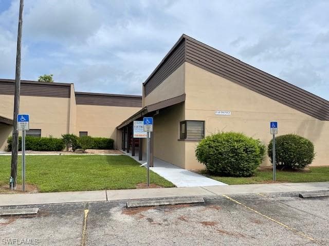 1154 Lee BLVD 6 LEHIGH ACRES, FL 33936