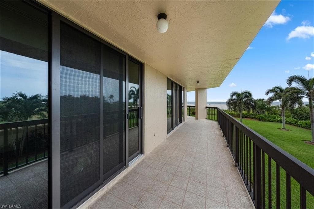 174 Collier BLVD 204 MARCO ISLAND, FL 34145