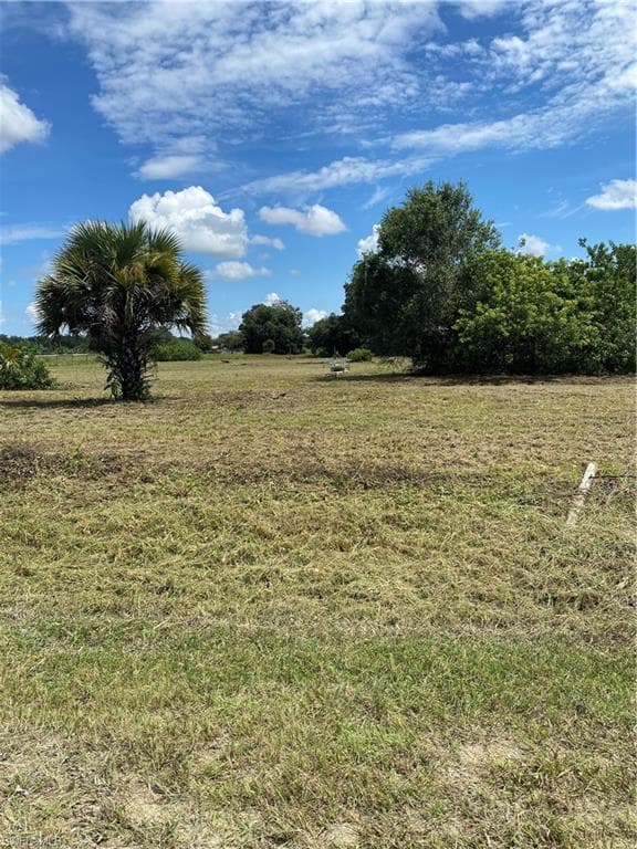 635 N Datil ST MONTURA RANCHES, FL 33440