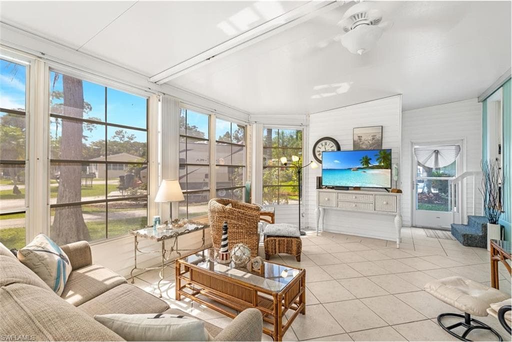 10852 White Wood Stork CIR ESTERO, FL 33928