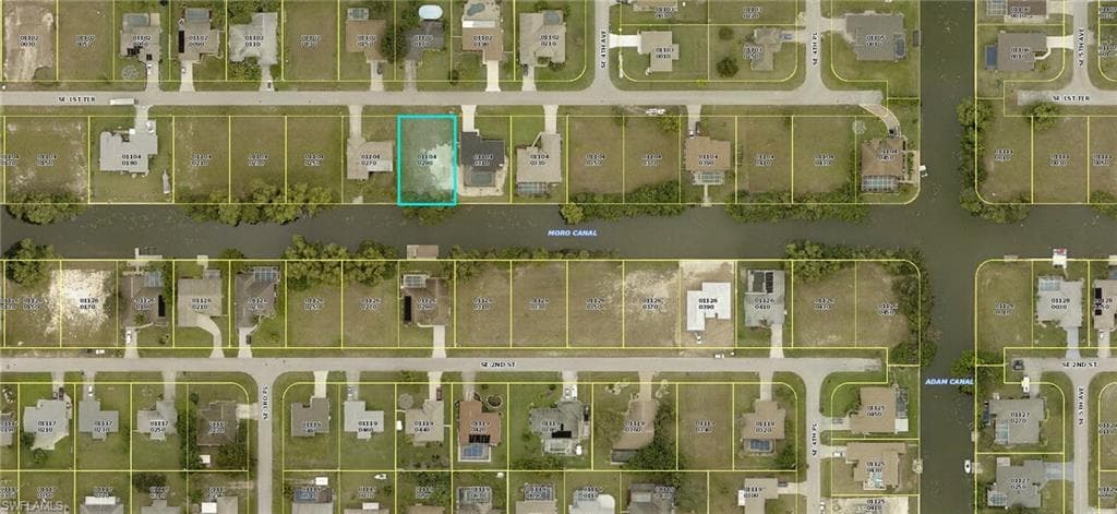 310 SE 1st TER CAPE CORAL, FL 33990