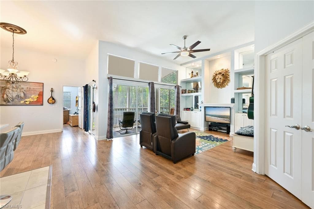 2860 Citrus Lake DR R-201 NAPLES, FL 34109