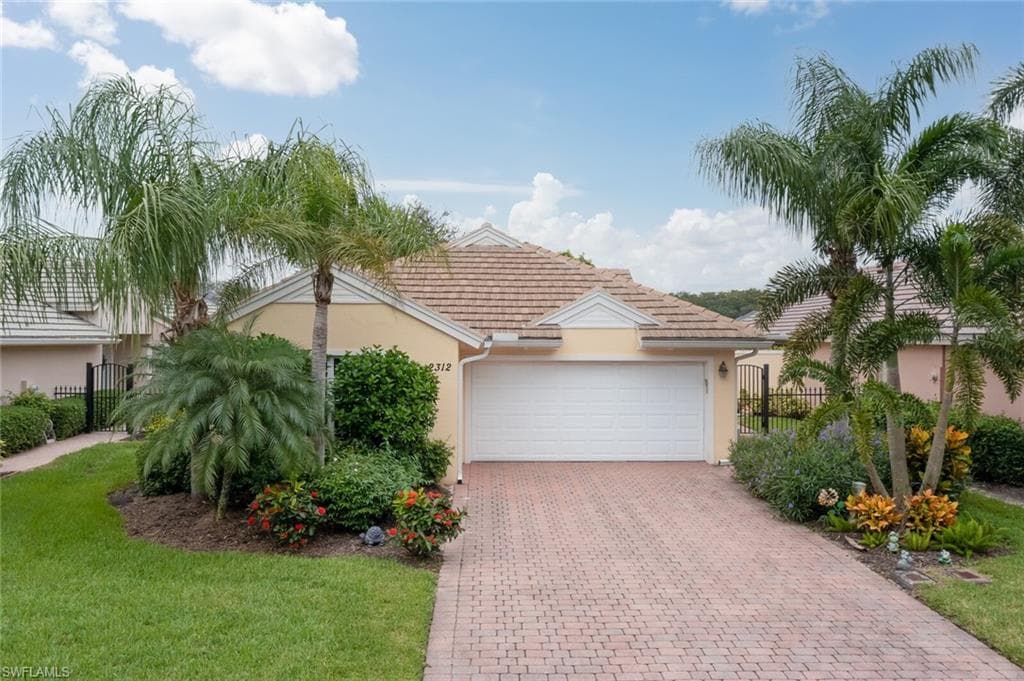 2312 Summersweet DR ALVA, FL 33920