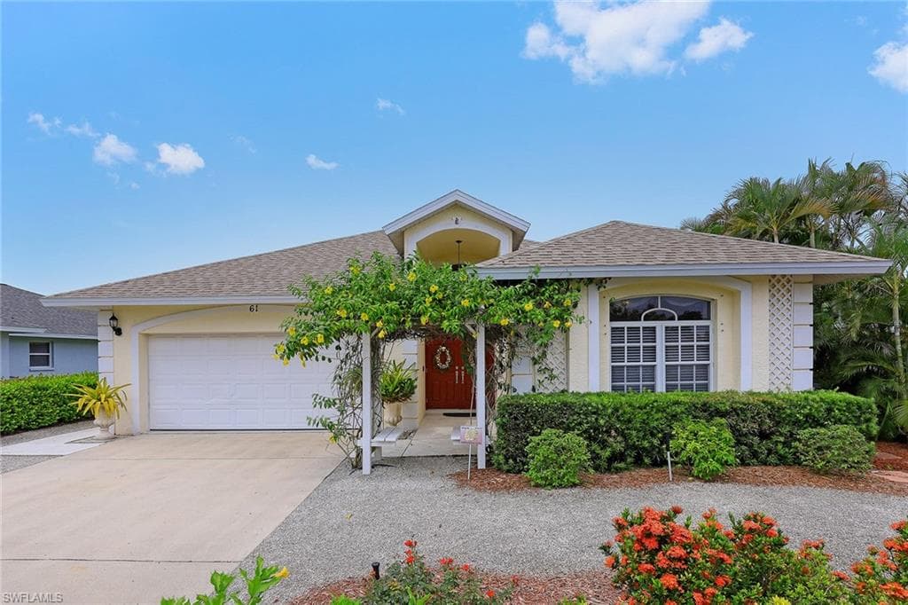 61 1st ST BONITA SPRINGS, FL 34134