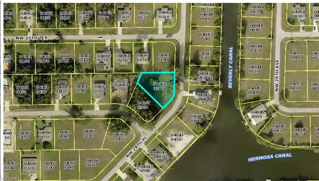 1004 NW 28th PL CAPE CORAL, FL 33993